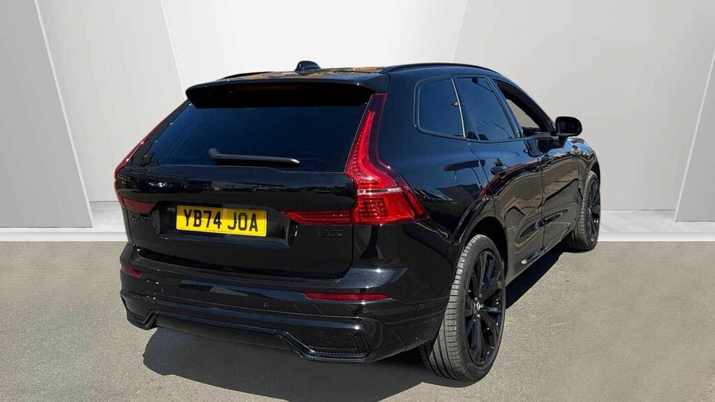 Volvo XC60 Black Edition Plus, B5 Awd Mild Hybrid, YB74JOA Black #2