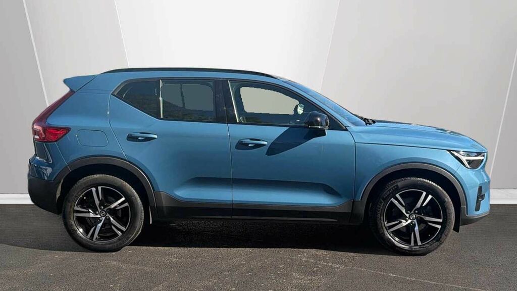 Volvo XC40 Plus, B4 Awd Mild Hybrid, Dark CK23HHA Blue #3