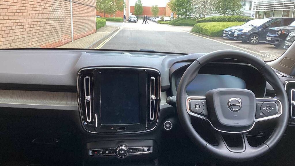 Volvo XC40 T3 Inscription AV20NXJ White #5