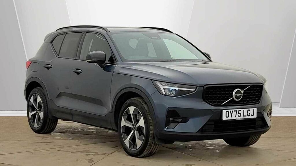 Volvo XC40 Plus, B3 Mild Hybrid, Dark Blue