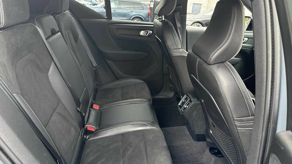 Volvo XC40 R-design, T3 YM71UGN Grey #6