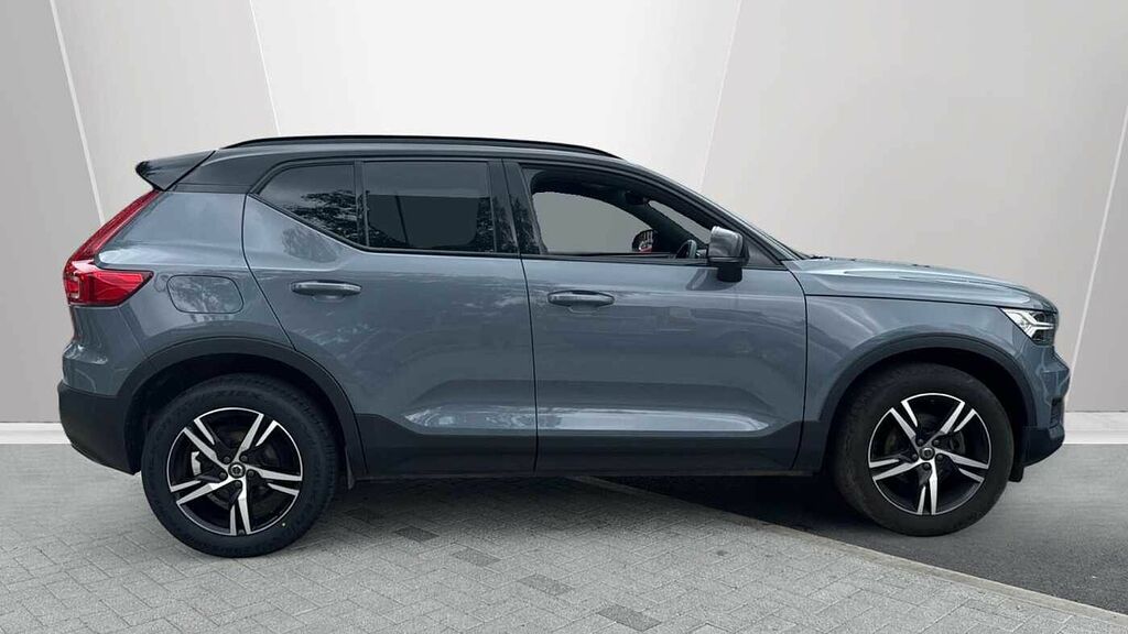 Volvo XC40 R-design, T3 YM71UGN Grey #3