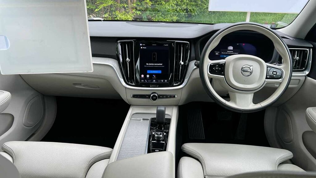 Volvo V60 Plus, B3 Mild Hybrid, Dark White #5