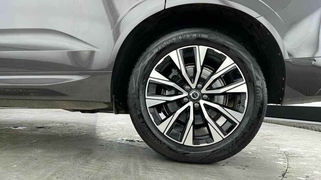 Volvo XC60 Plus, B4 Awd Mild Hybrid, Dark YY72HTF Grey #4