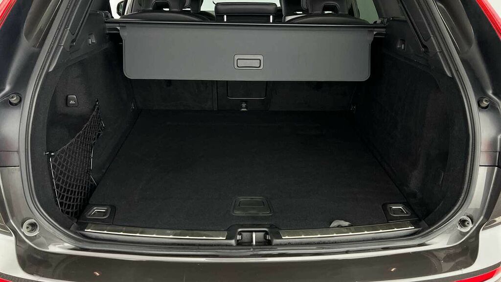 Volvo XC60 Plus, B4 Awd Mild Hybrid, Dark YY72HTF Grey #5