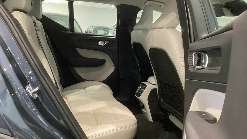 Volvo XC40 Inscription, T3 FH21YPZ Blue #6