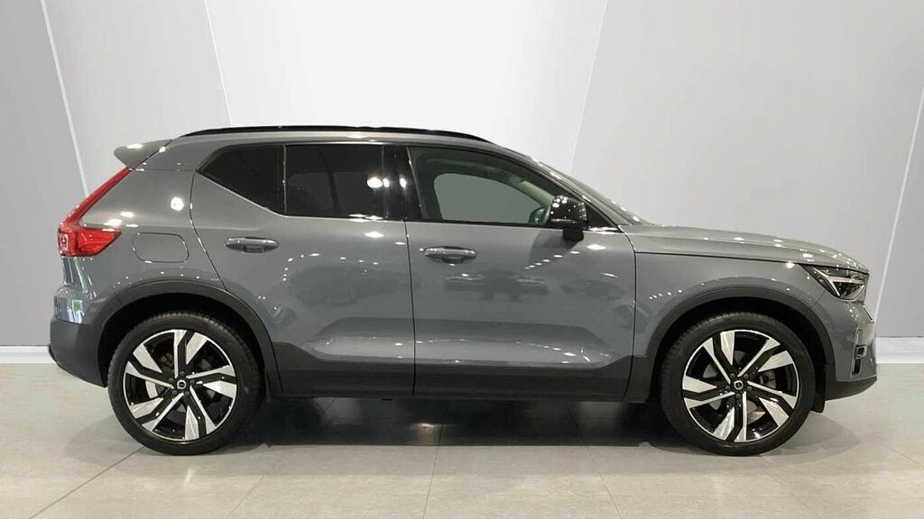 Volvo XC40 Ultimate, B4 Mild Hybrid, Dark LM23YSJ Grey #3