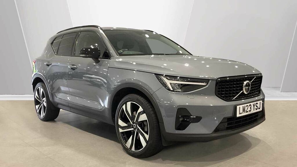 Volvo XC40 Ultimate, B4 Mild Hybrid, Dark Grey