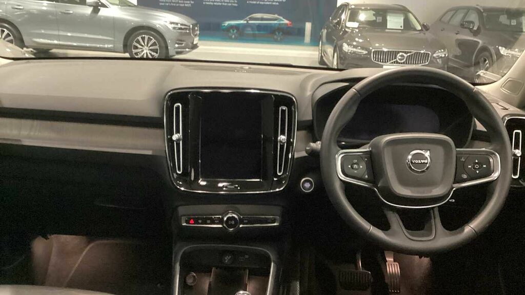 Volvo XC40 Ultimate, B4 Mild Hybrid, Dark LM23YSJ Grey #5