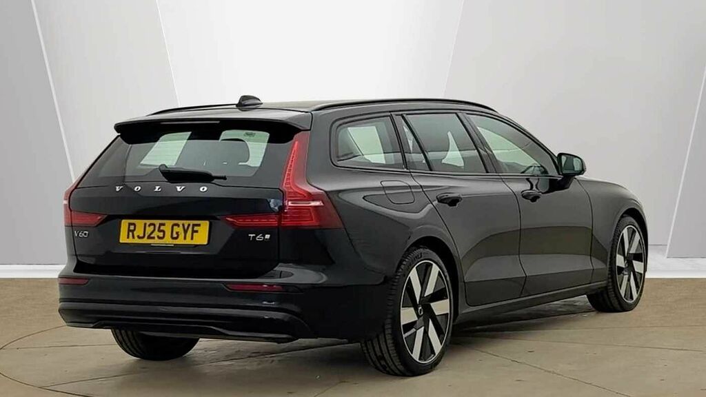 Volvo V60 Plus, T6 Awd Plug-in Hybrid, Dark RJ25GYF Black #3