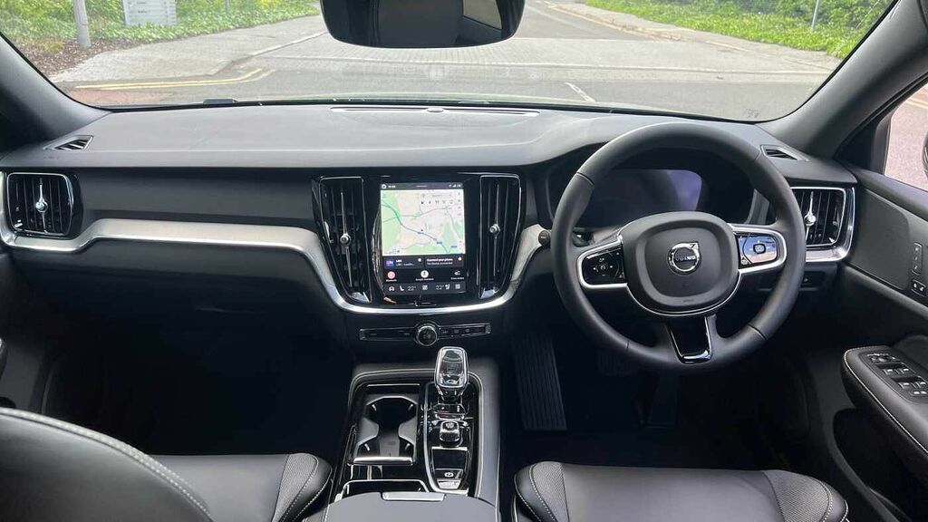 Volvo V60 Plus, T6 Awd Plug-in Hybrid, Dark  #5