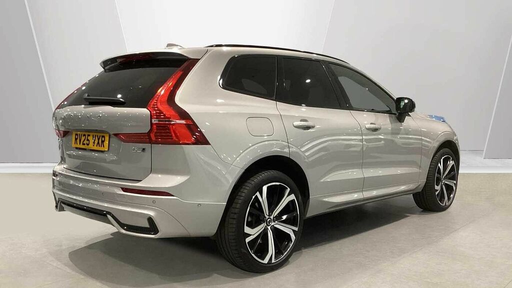 Volvo XC60 Ultra, B5 Awd Mild Hybrid, Dark RV25VXR Silver #2