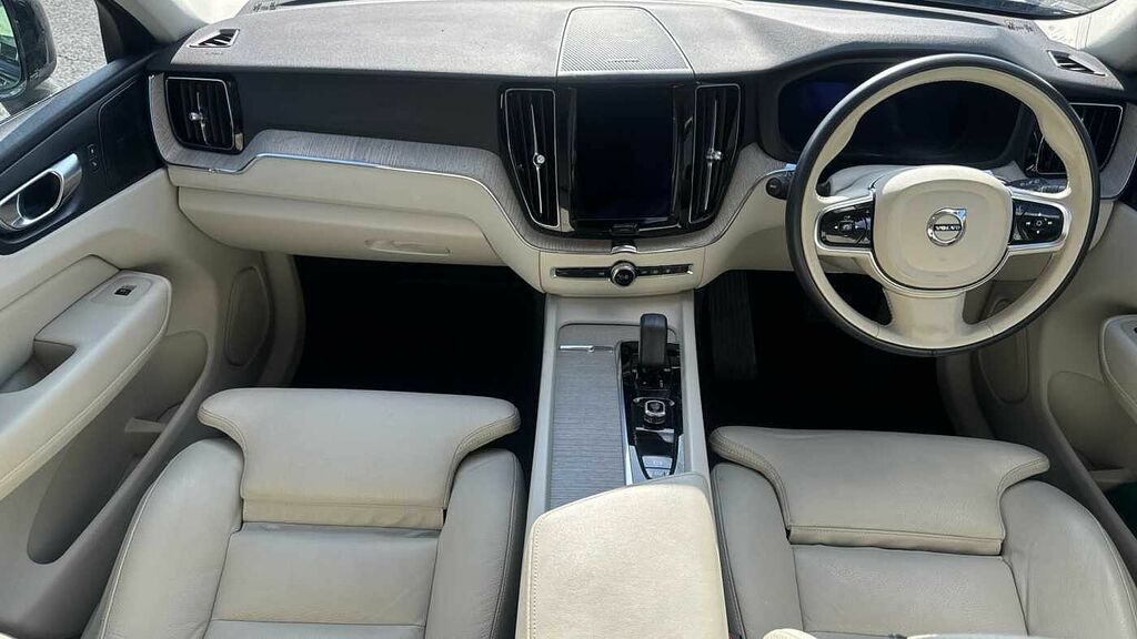 Volvo XC60 Plus, B5 Awd Mild Hybrid, Dark LO72KZB Blue #4