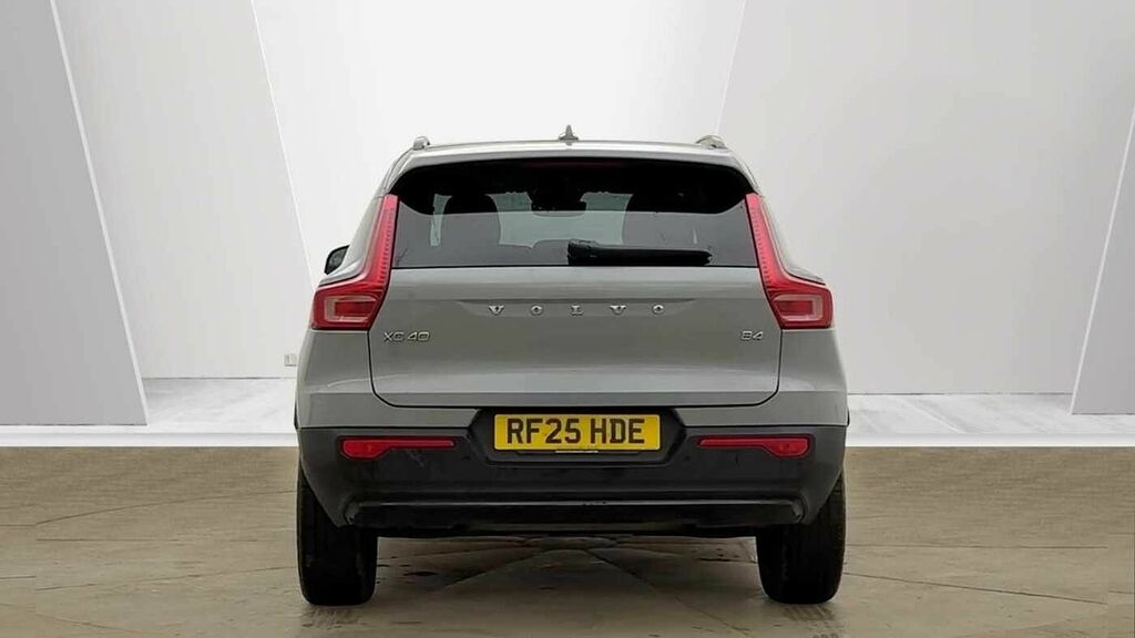 Volvo XC40 Plus, B4 Mild Hybrid, Dark RF25HDE Grey #4