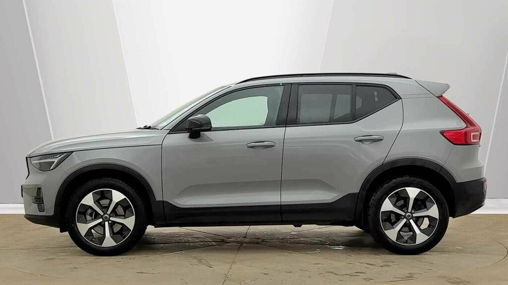 Volvo XC40 Plus, B4 Mild Hybrid, Dark RF25HDE Grey #6