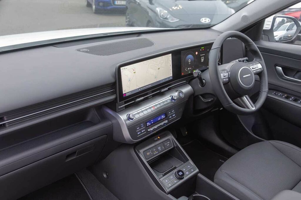 Hyundai Kona 1.6 Hybrid 129 Ultimate Dct AX75KZH White #2