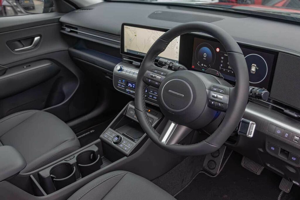 Hyundai Kona 1.6 Hybrid 129 Ultimate Dct AX75LNP Black #6