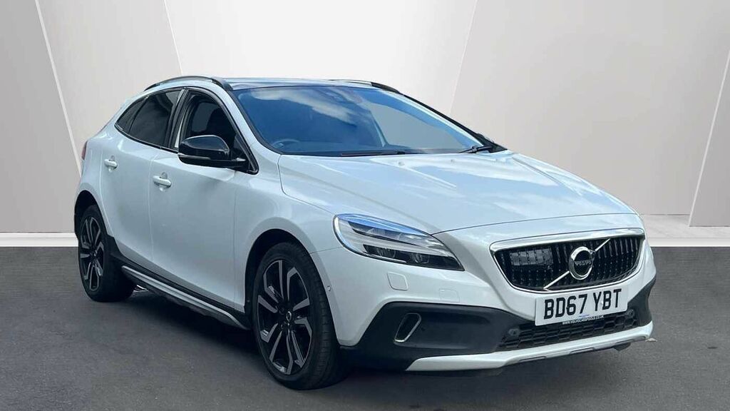 Volvo V40 D3 Pro White