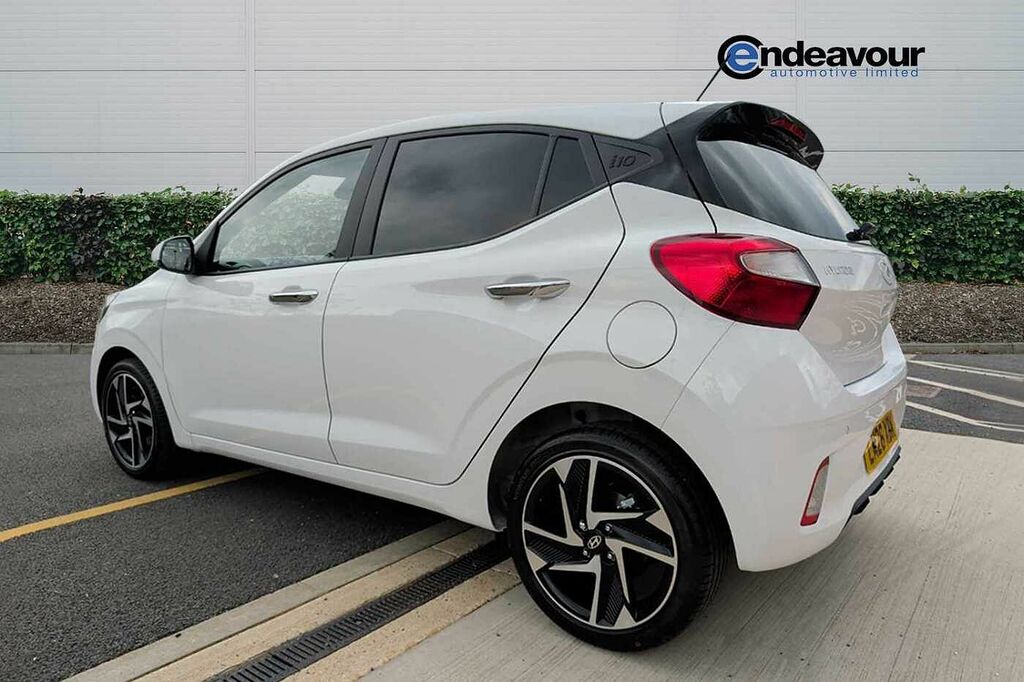 Hyundai I10 1.2 79 Premium Nav LM26XBK White #3