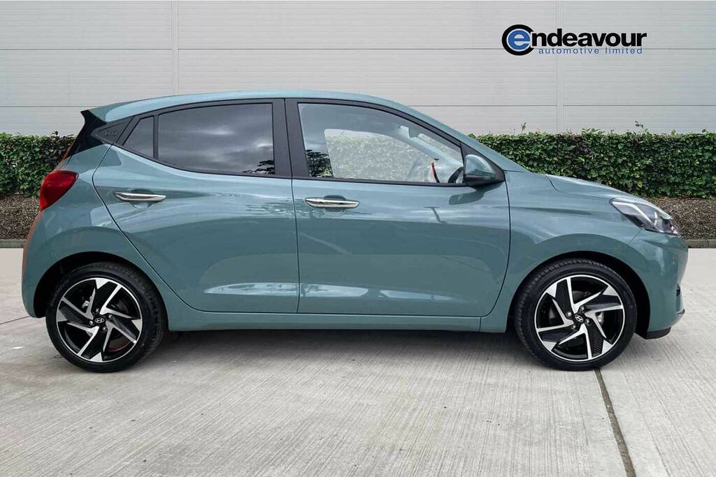 Hyundai I10 1.2 79 Premium Nav LM26XBJ Green #3