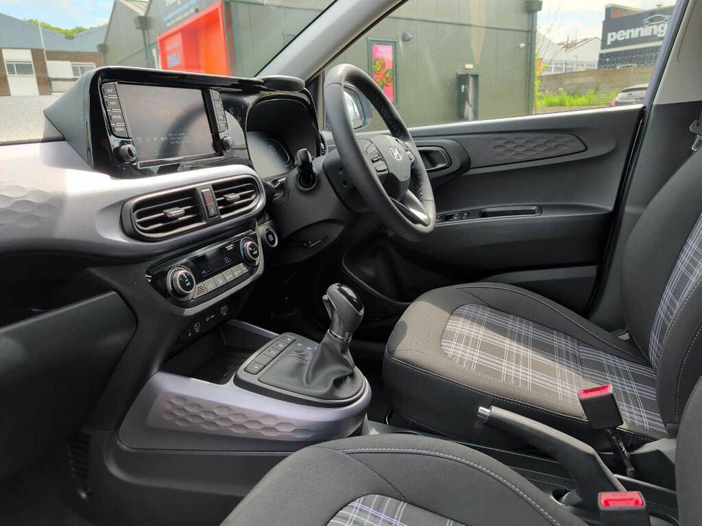 Hyundai I10 1.2 79 Premium Nav LM26XBT Blue #2