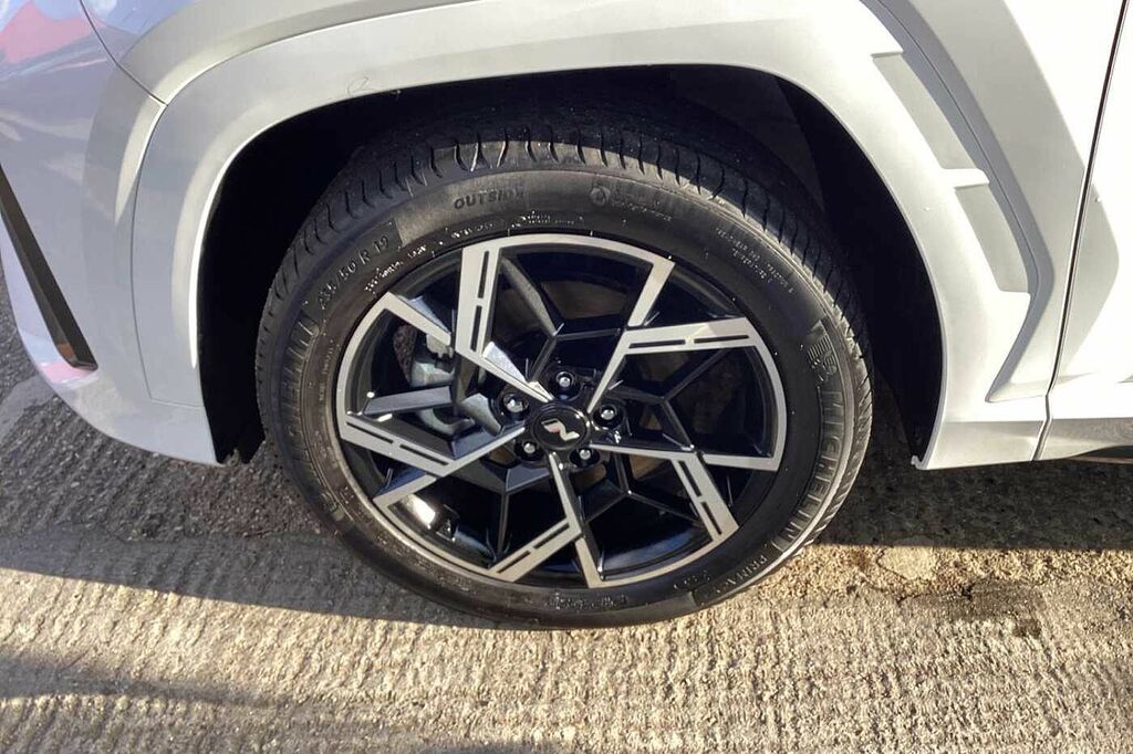 Hyundai Tucson 1.6T Hybrid N Line LM26OPK White #5