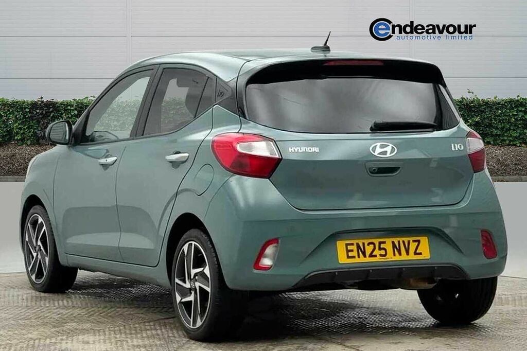 Hyundai I10 1.2 79 Premium Nav EN25NVZ Green #3