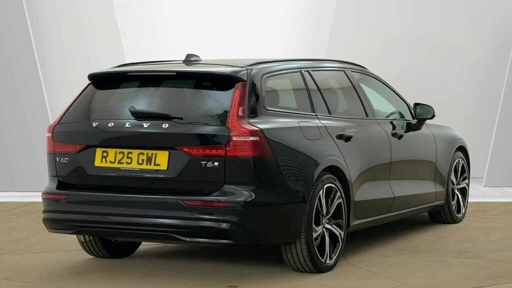 Volvo V60 Plus, T6 Awd Plug-in Hybrid, Dark RJ25GWL Black #3