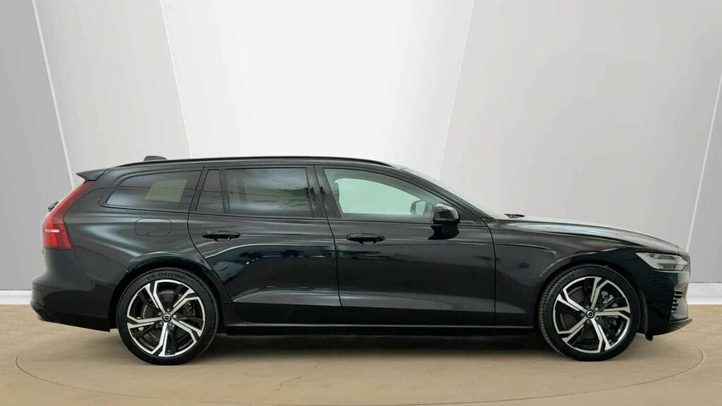 Volvo V60 Plus, T6 Awd Plug-in Hybrid, Dark RJ25GWL Black #2