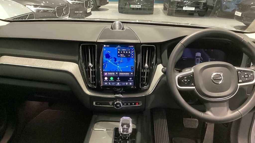 Volvo XC60 Ultra, T8 Awd Plug-in Hybrid, Bri RV25PUA Silver #5