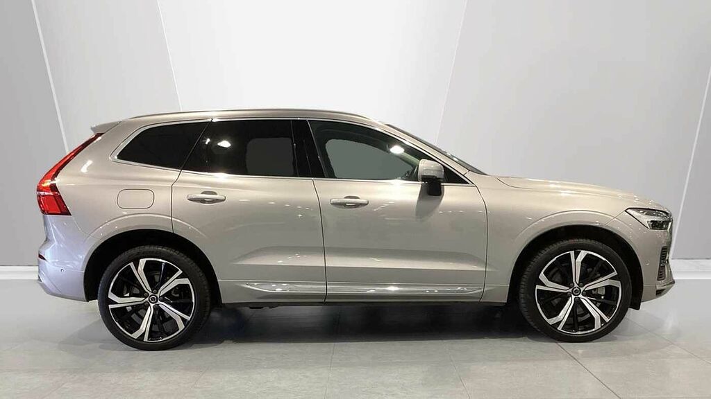 Volvo XC60 Ultra, T8 Awd Plug-in Hybrid, Bri RV25PUA Silver #3