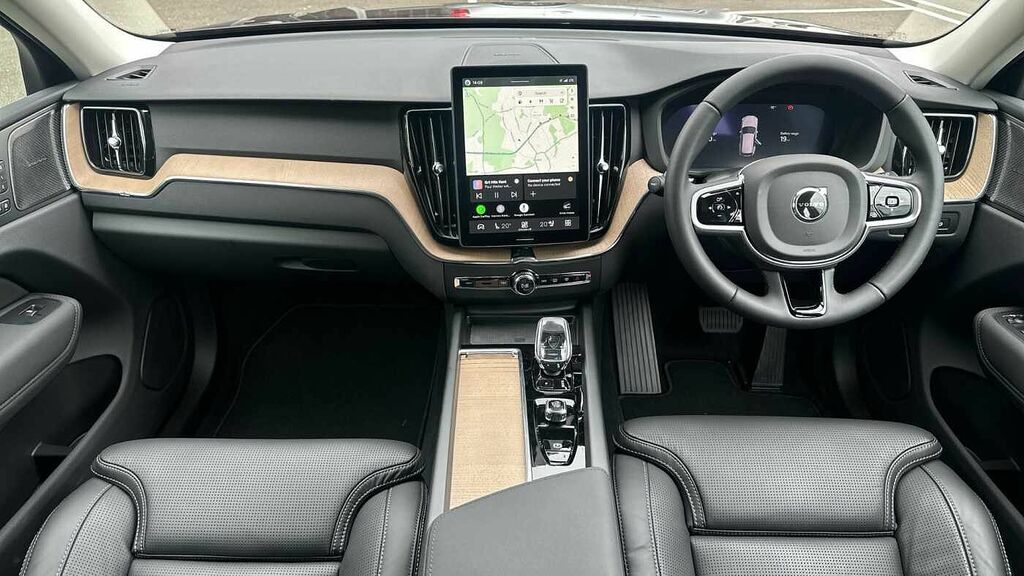 Volvo XC60 Plus, T6 Awd Plug-in Hybrid, Dark LS26EWV Red #5