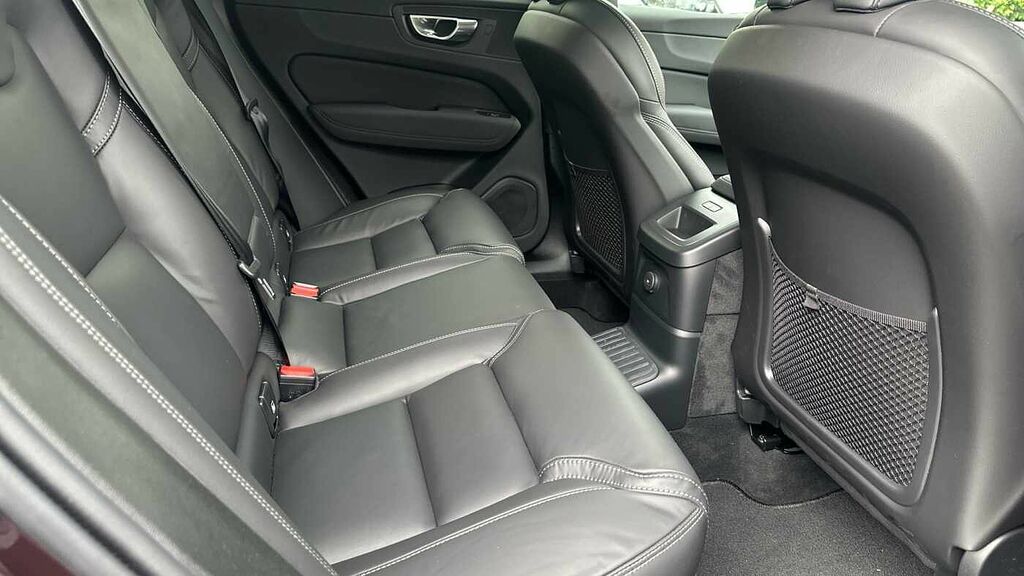 Volvo XC60 Plus, T6 Awd Plug-in Hybrid, Dark LS26EWV Red #6