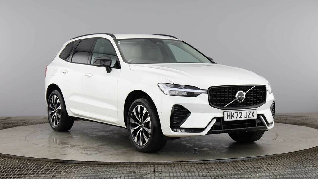 Volvo XC60 Plus, B4 Mild Hybrid, Dark White