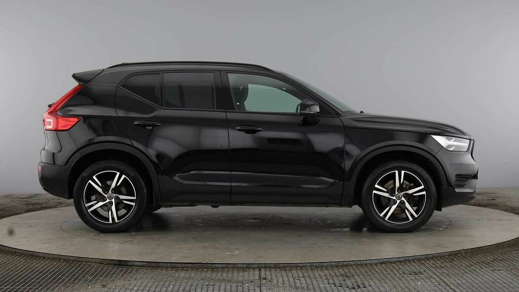 Volvo XC40 R-design, B4 Mild Hybrid NG71TYH Black #2