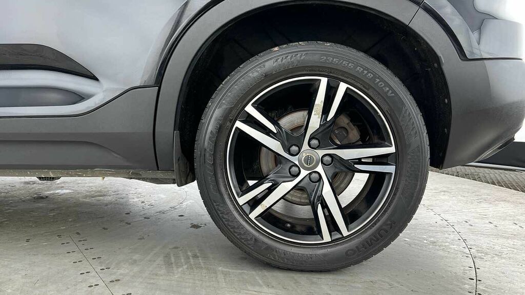 Volvo XC40 R-design, B4 Mild Hybrid NG71TYH Black #4