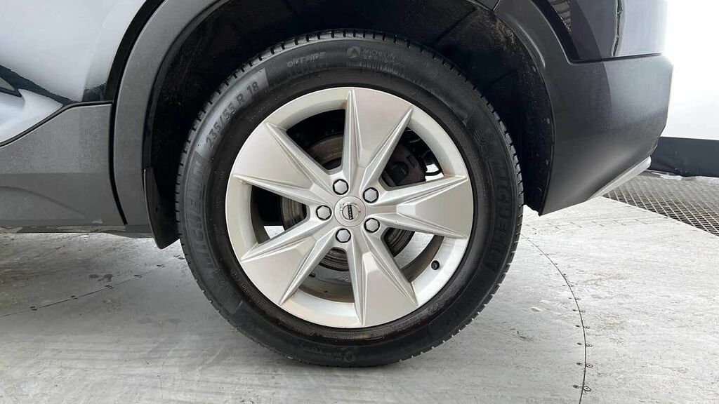 Volvo XC40 Core, B3 Mild Hybrid, WD72GWX Black #4