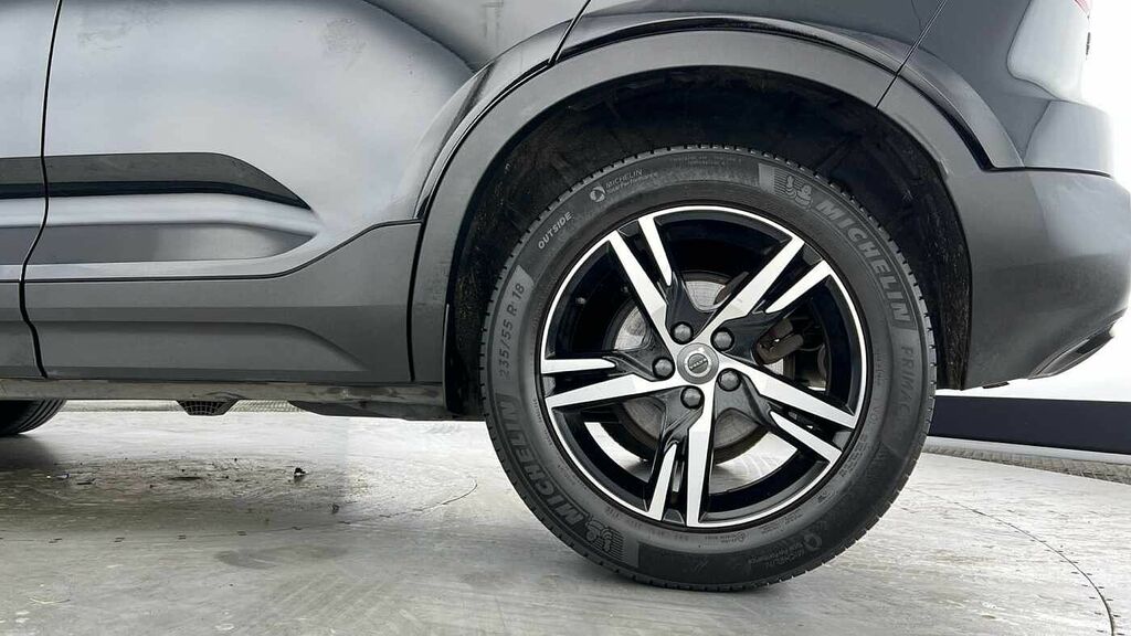 Volvo XC40 R-design, T3 NK22LNP Black #4