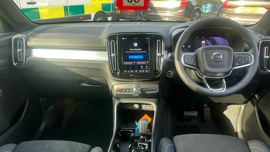 Volvo XC40 Black Edition Plus, B3 Mild Hybrid, LR75OOF Black #5