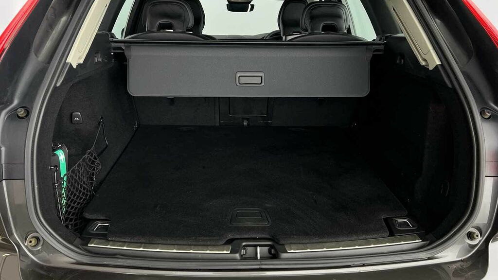 Volvo XC60 Momentum, B4 Awd Mild Hybrid BP71WWA Grey #5