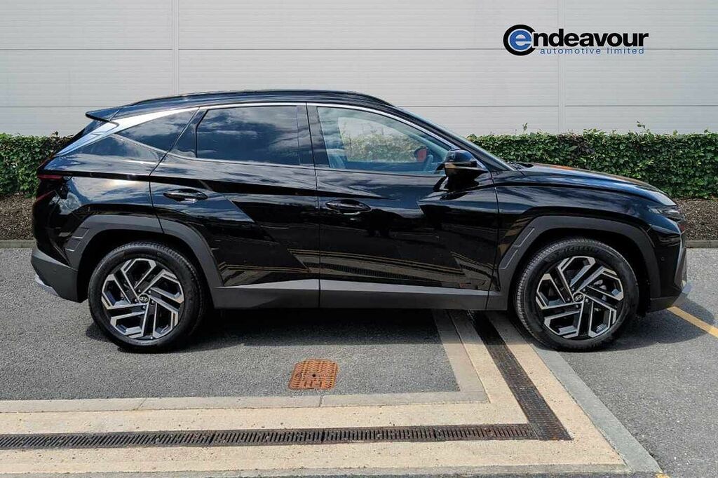 Hyundai Tucson 1.6T Hybrid Ultimate EX25YGV Black #4