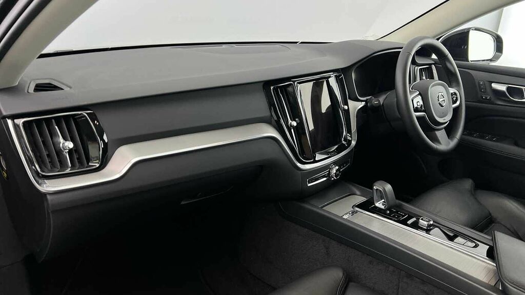 Volvo S60 Plus, B5 Mild Hybrid, Dark BT72OTD Black #6