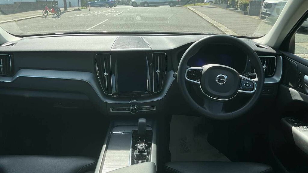 Volvo XC60 Recharge Plus, T6 Awd Plug-in Hybrid, LG73WWC Black #5