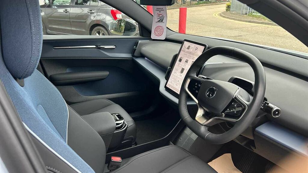 Volvo EX30 Plus, Twin Motor Performance, OE74KKJ Blue #4