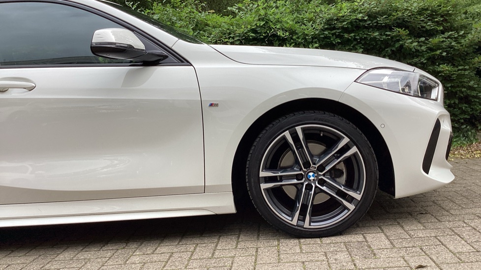 BMW 1 Series 118I M Sport Step LO20UFV White #5