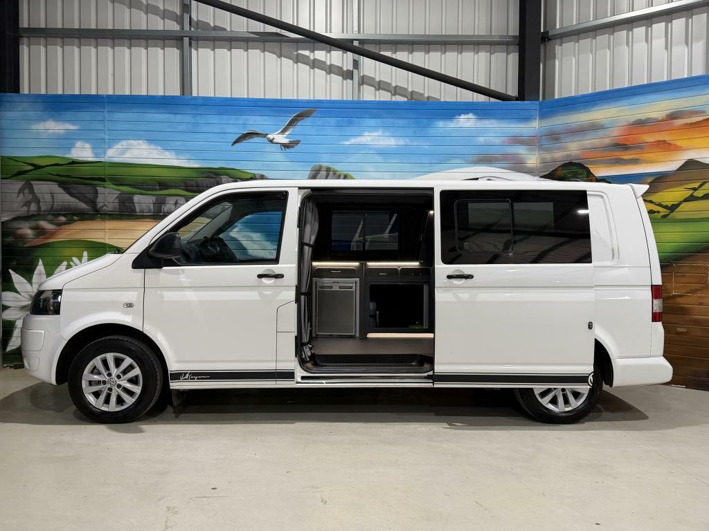 Volkswagen Transporter T30 2.0Tdi 140Bhp Highline Lwb Campervan White #2