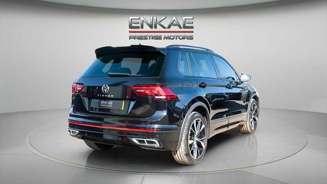 Volkswagen Tiguan 2023 1.5 Tsi R-line Suv Dsg Euro 6 Ss YC23KJJ Black #4