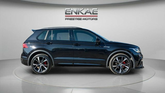 Volkswagen Tiguan 2023 1.5 Tsi R-line Suv Dsg Euro 6 Ss YC23KJJ Black #3
