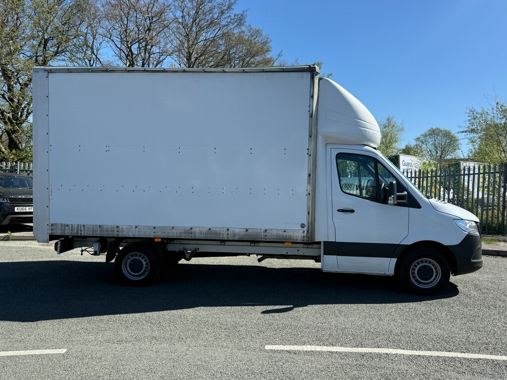 Mercedes-Benz Sprinter 2.0 315 Cdi Progressive Chassis Cab Man WP22BLJ  #2