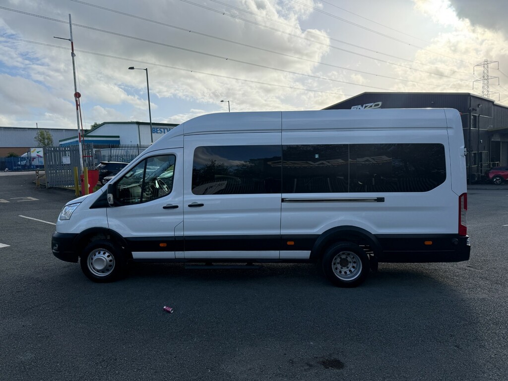 Ford Transit Custom 2.0 460 Ecoblue Trend Minibus Double Cab Diese YR19TMT #4